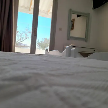 Elia Bed & Breakfast