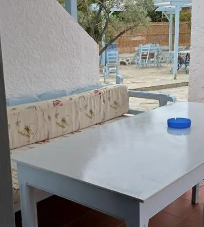 Elia Bed & Breakfast 3*