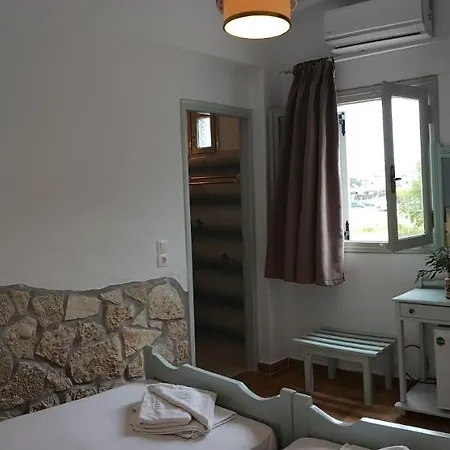Elia Bed & Breakfast