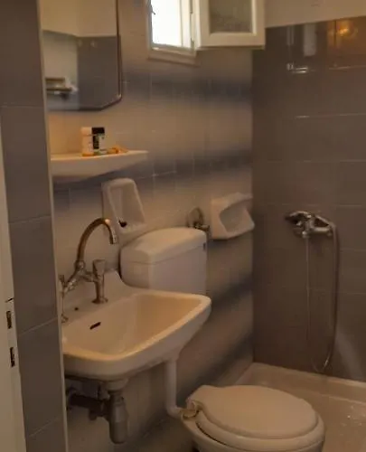 Elia Bed & Breakfast