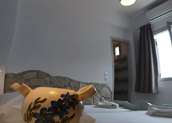 Elia Bed & Breakfast Skala