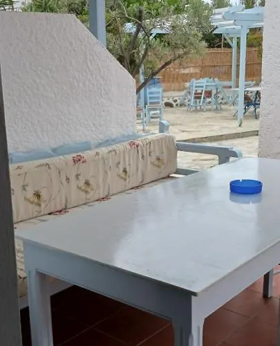 Elia Bed & Breakfast 3*