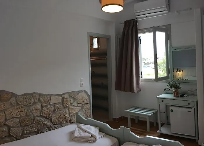 Elia Bed & Breakfast